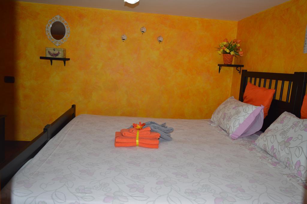 La Casetta Gialla Di Edoardo Appartement *